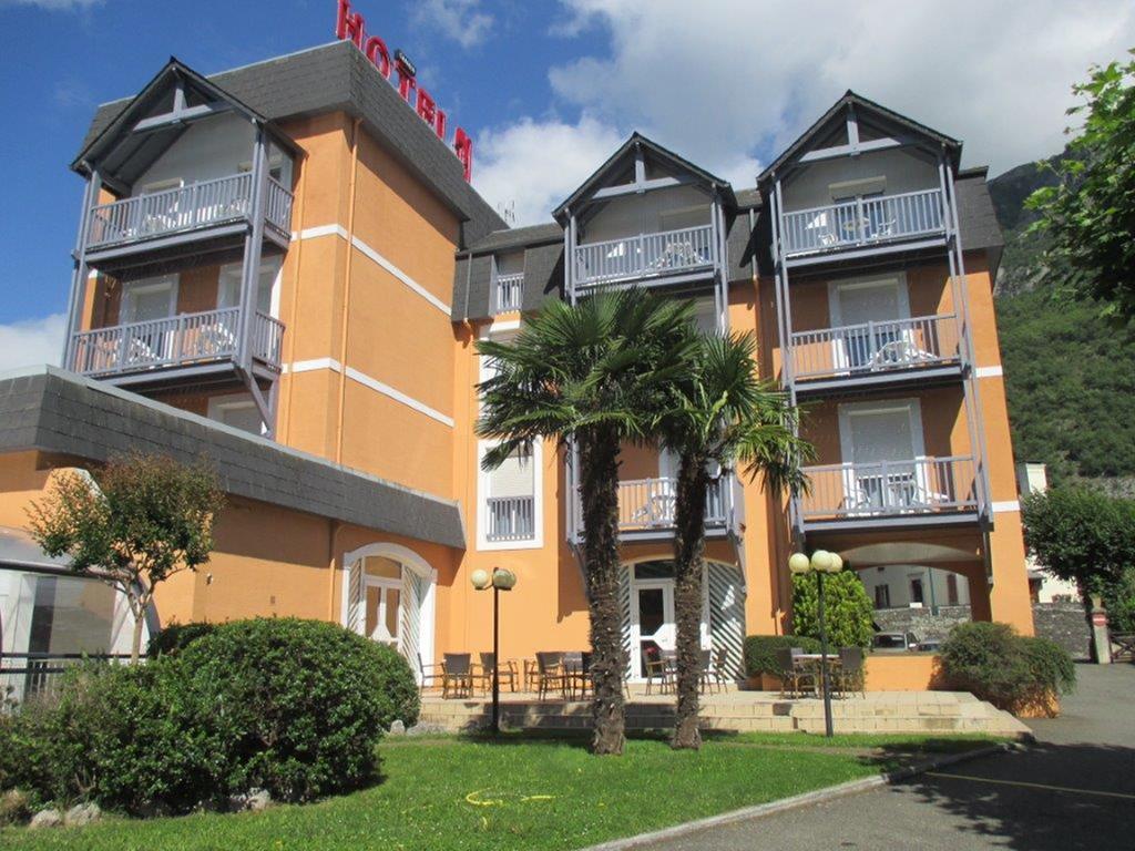 Hotel Chez Pierre D'Agos ภายนอก รูปภาพ
