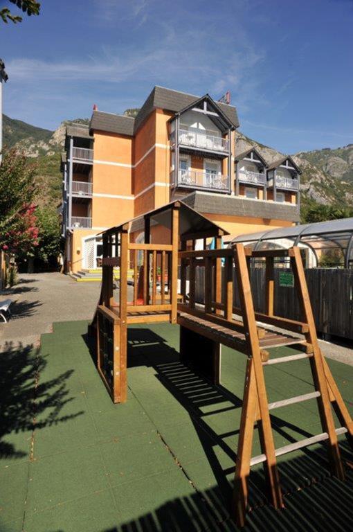 Hotel Chez Pierre D'Agos ภายนอก รูปภาพ