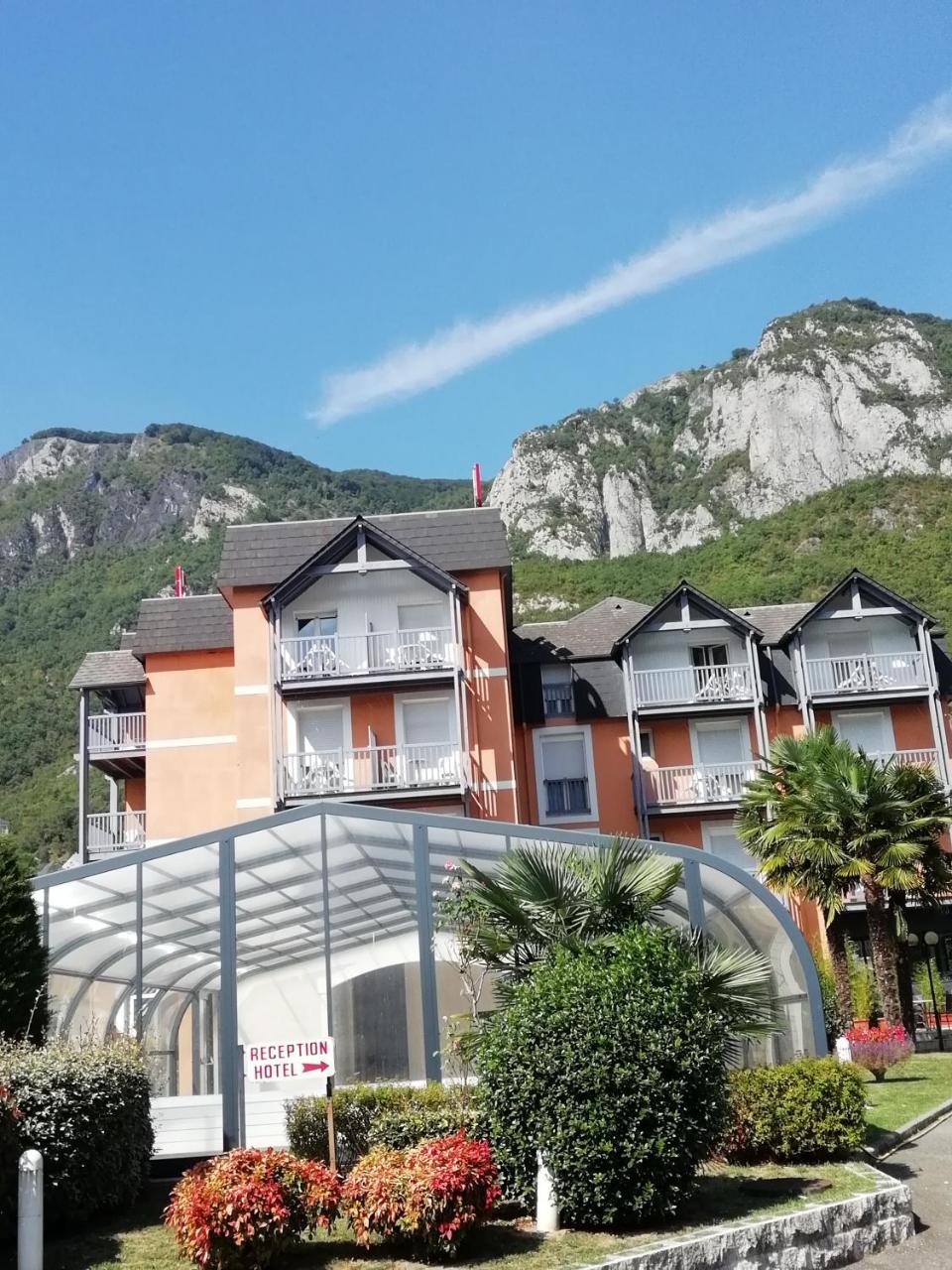 Hotel Chez Pierre D'Agos ภายนอก รูปภาพ